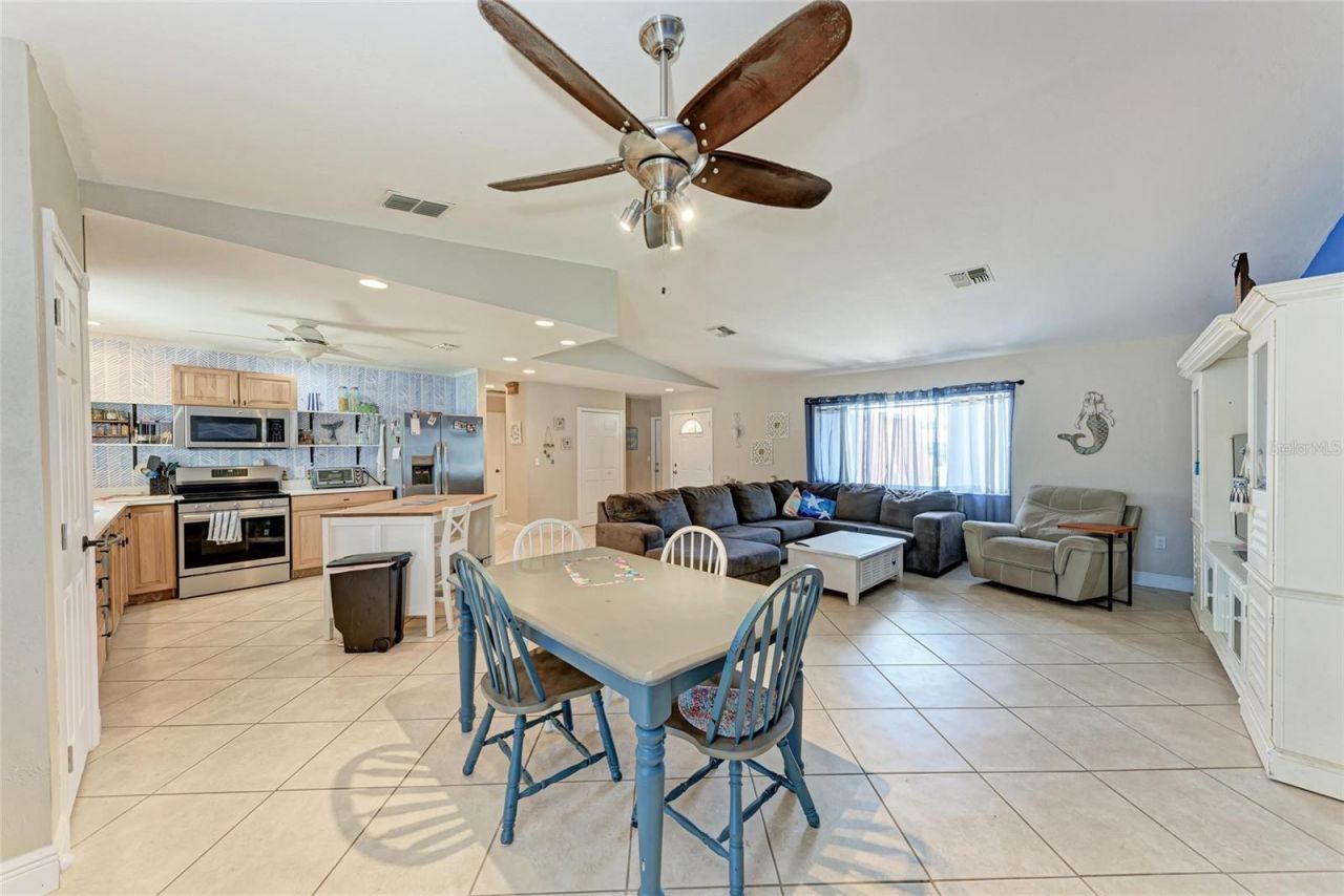 2406 15th Street W, Palmetto, FL 34221 Photo