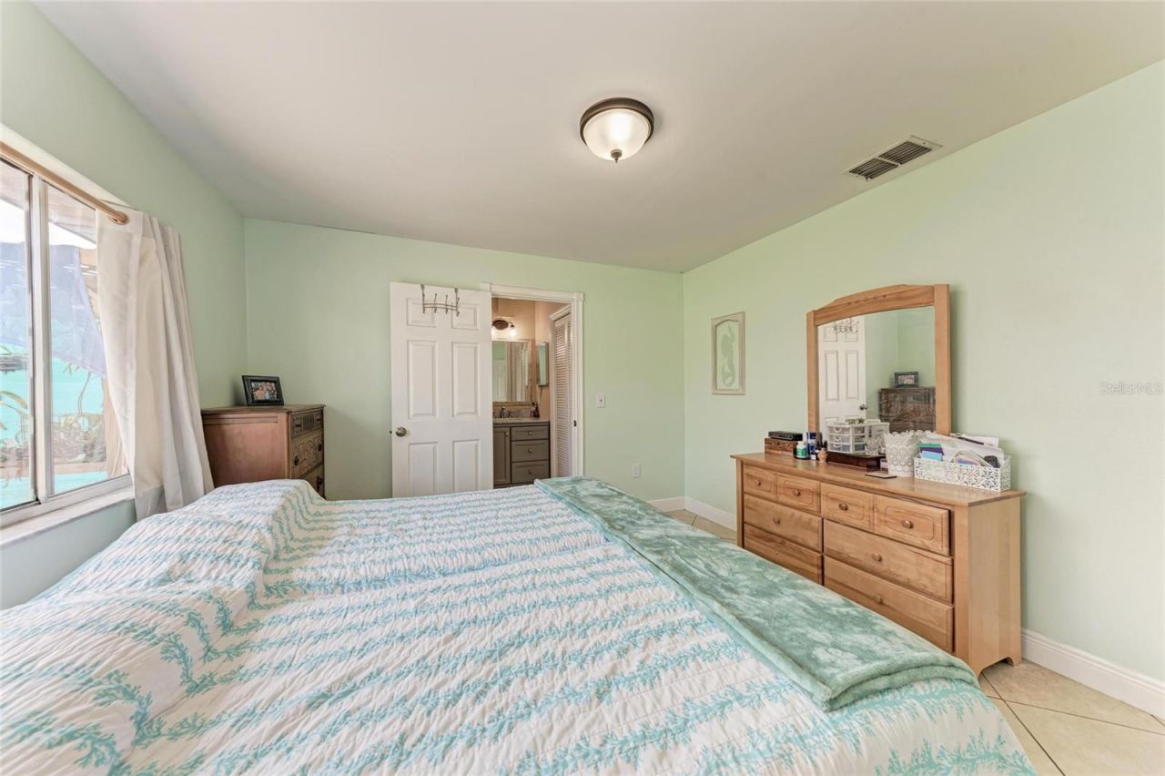 2406 15th Street W, Palmetto, FL 34221 Photo