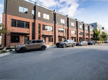 537 E 19th Street, Kansas City, MO 64108