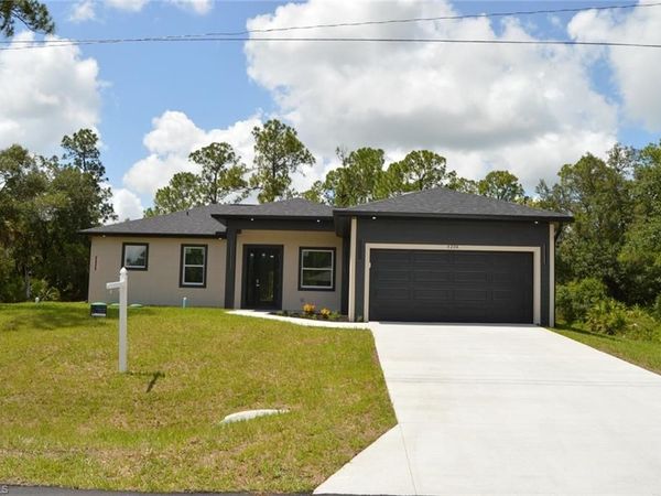 4204 E 24th ST, ALVA, FL 33920