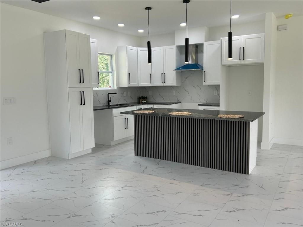 4204 E 24th St, Alva, FL 33920 Photo