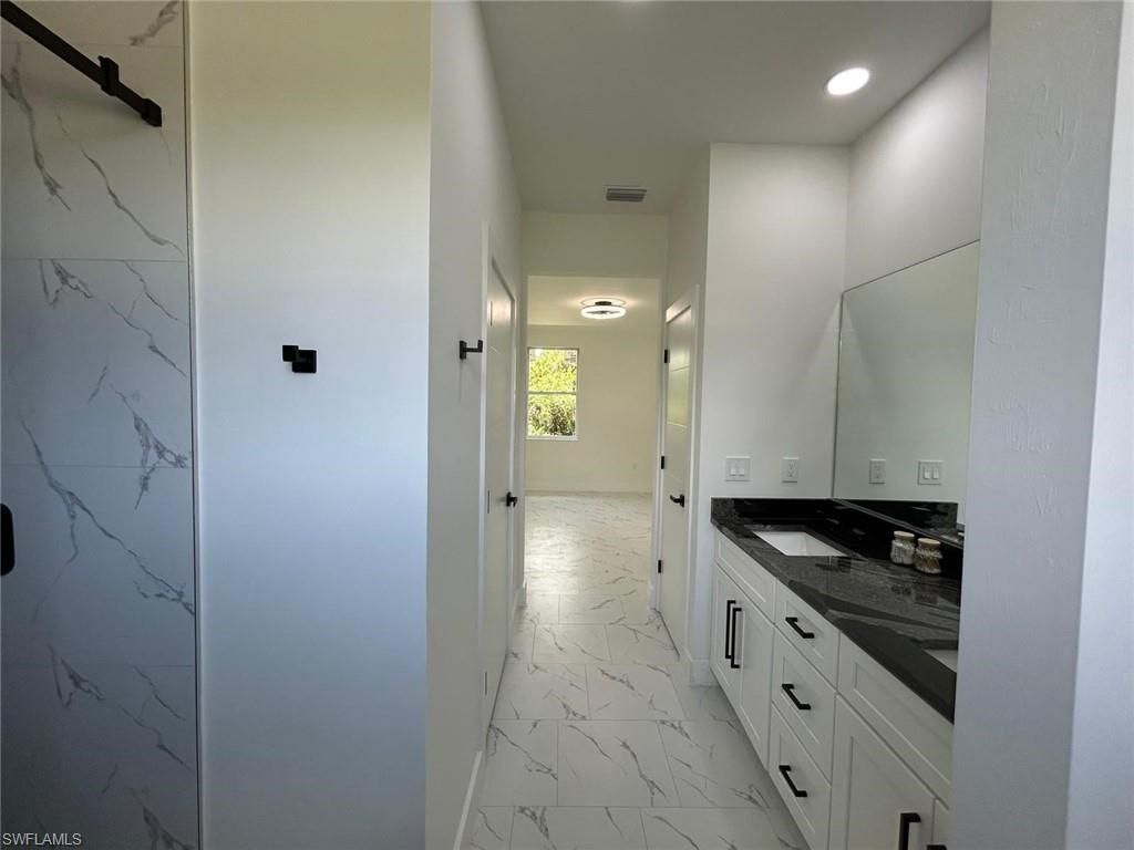 4204 E 24th St, Alva, FL 33920 Photo