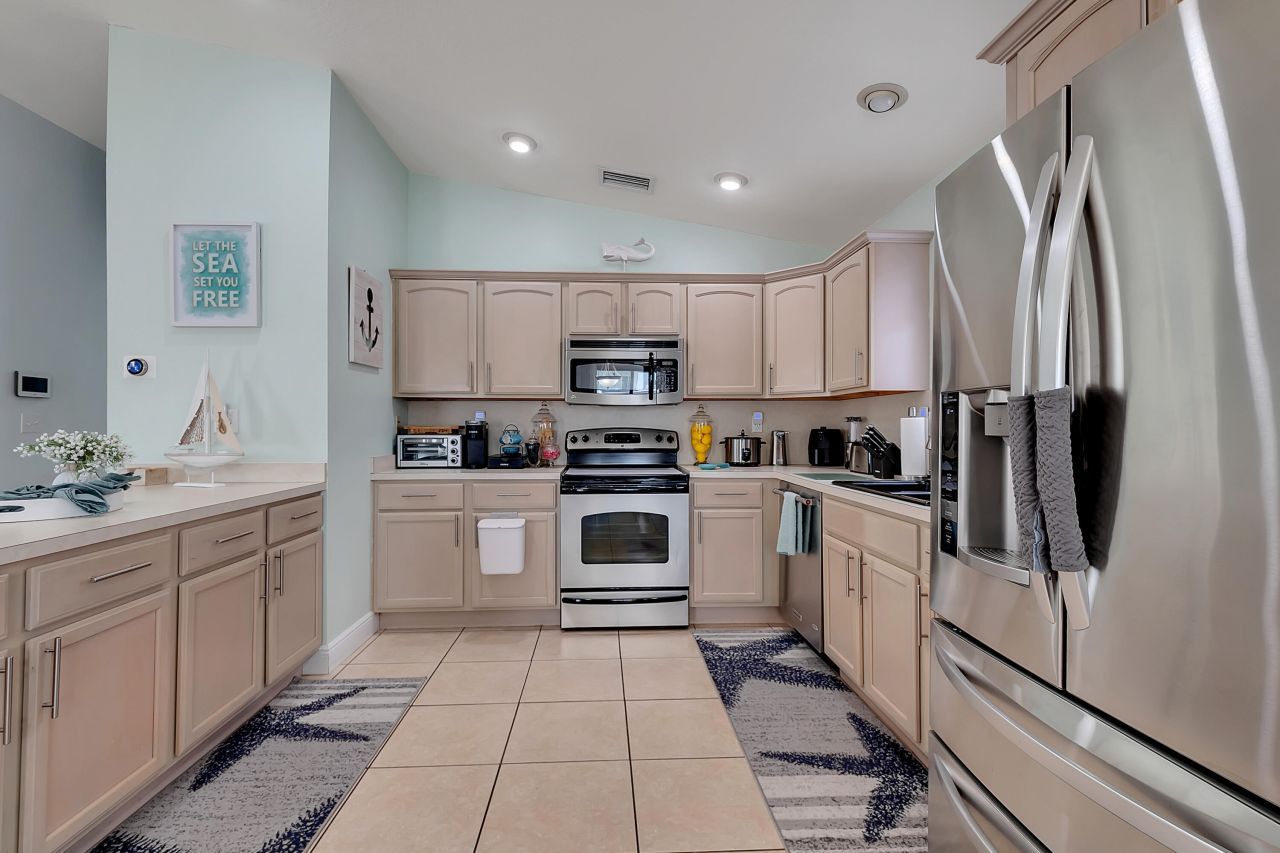 939 Plantation Road, Key Largo, FL 33037 Photo