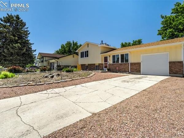 7330 Sugarloaf Terrace, Fountain, CO 80817