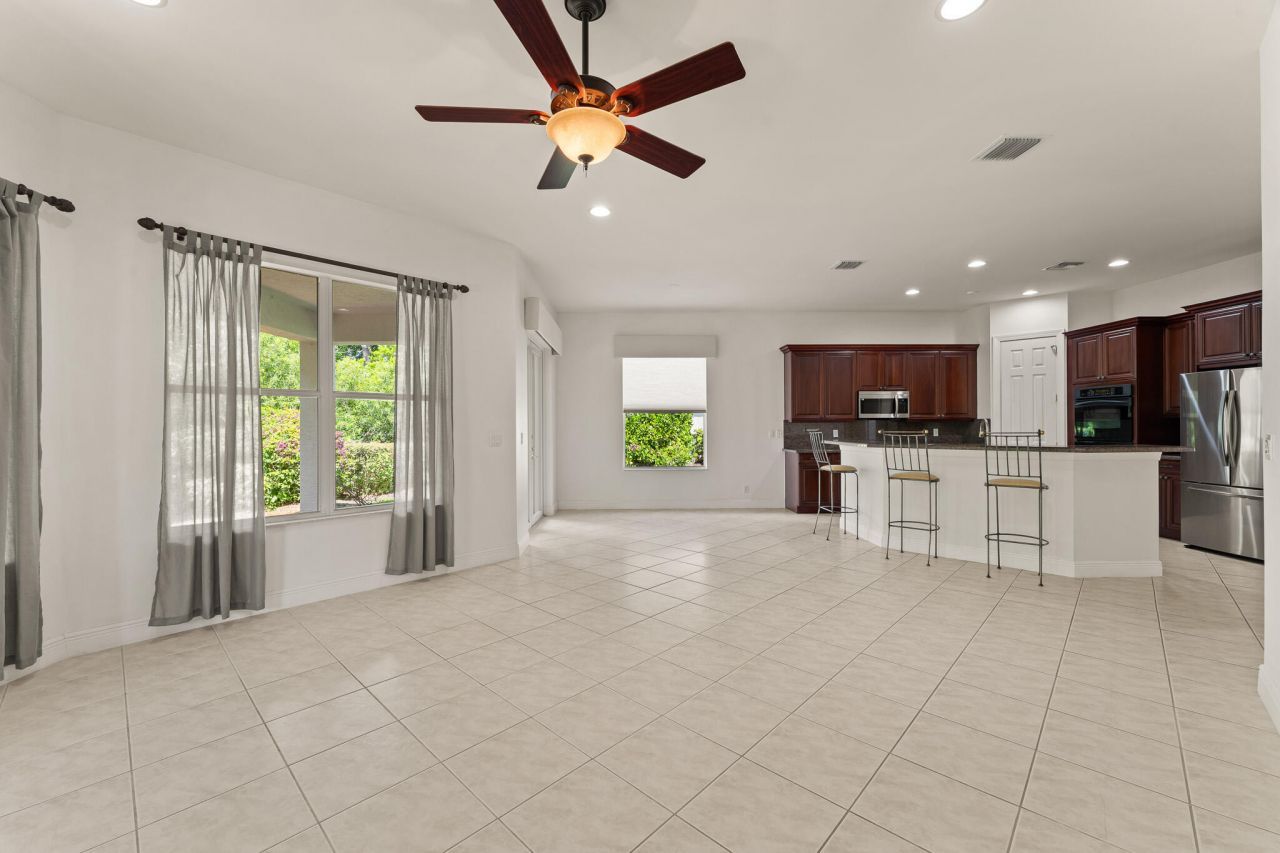 879 SW Pebble Lane, Palm City, FL 34990 Photo