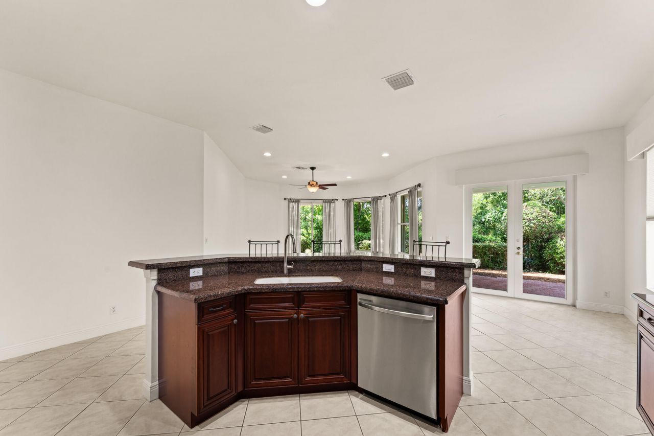 879 SW Pebble Lane, Palm City, FL 34990 Photo