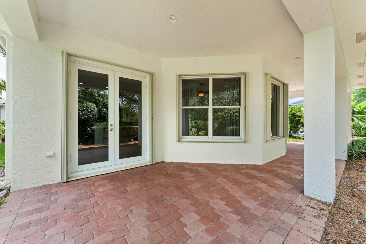 879 SW Pebble Lane, Palm City, FL 34990 Photo