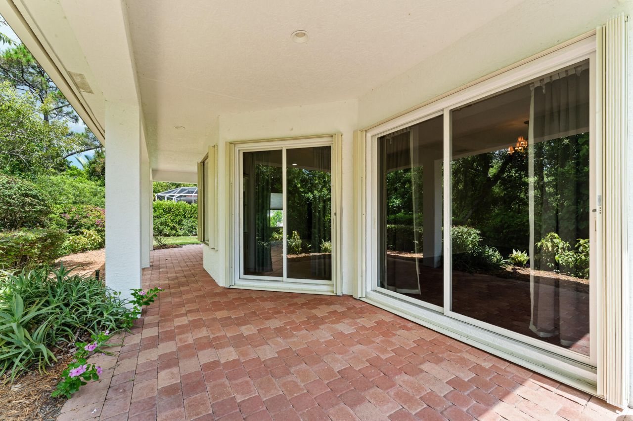 879 SW Pebble Lane, Palm City, FL 34990 Photo