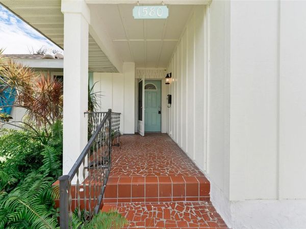 1580 ARIZONA AVE NE, ST PETERSBURG, FL 33703