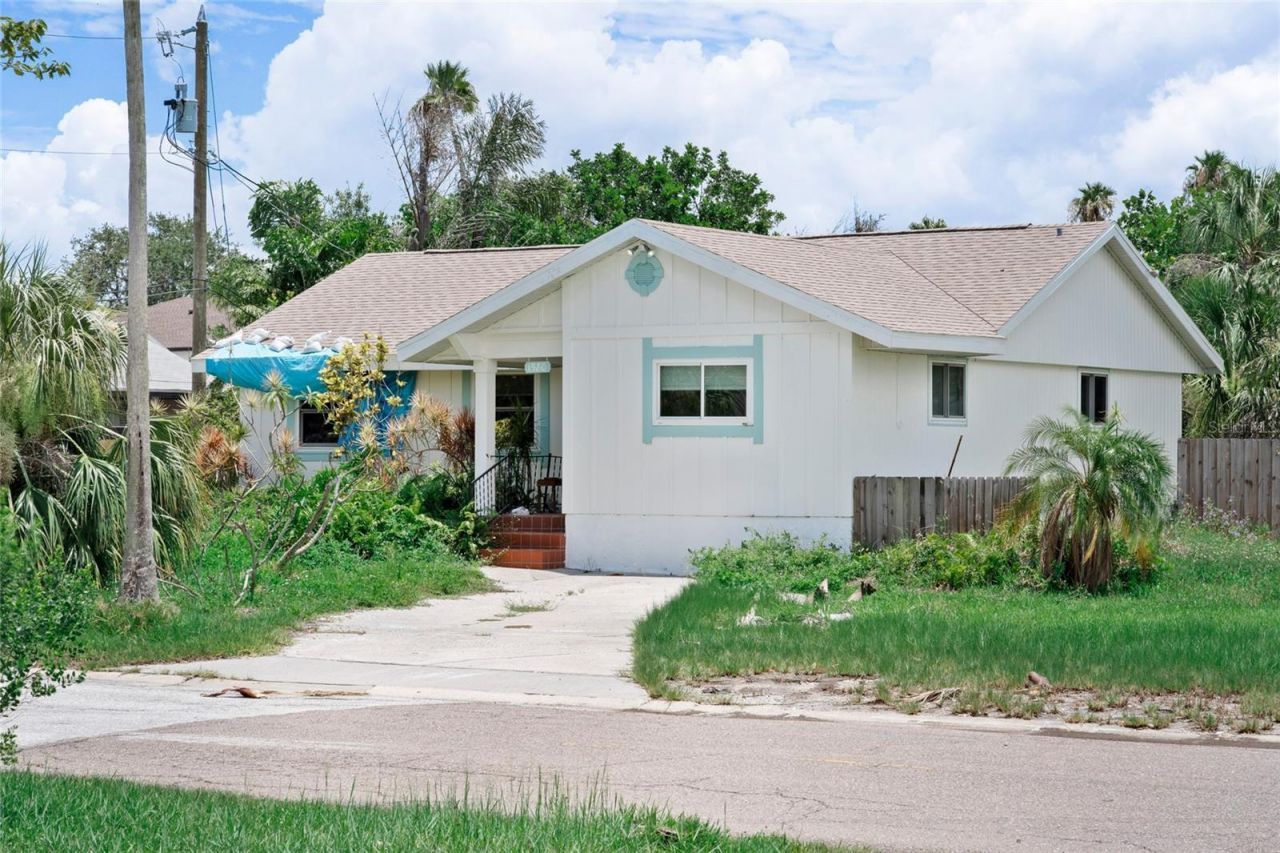 1580 Arizona Ave Ne, Saint Petersburg, FL 33703 Photo