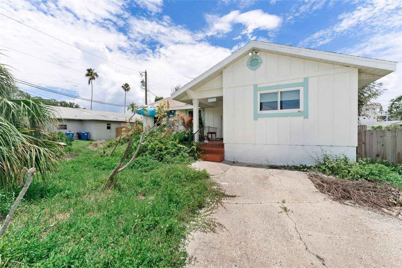 1580 Arizona Ave Ne, Saint Petersburg, FL 33703 Photo