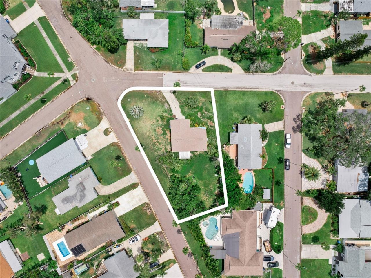 1580 Arizona Ave Ne, Saint Petersburg, FL 33703 Photo