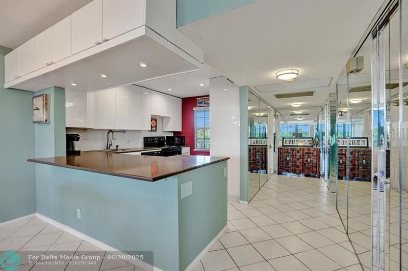806 Cypress Grove Lane, Unit 412, Pompano Beach, FL 33069 Photo