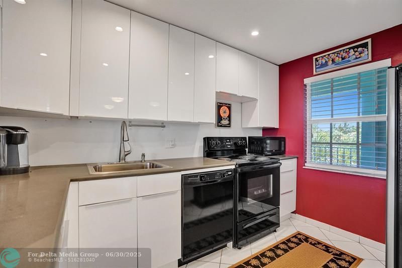 806 Cypress Grove Lane, Unit 412, Pompano Beach, FL 33069 Photo