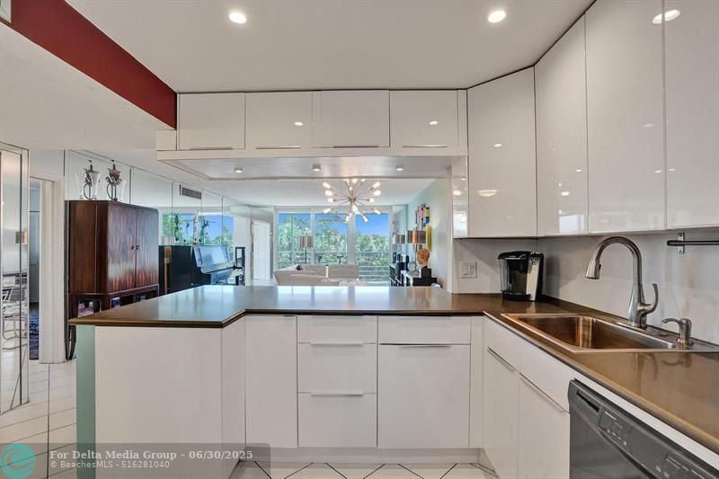 806 Cypress Grove Lane, Unit 412, Pompano Beach, FL 33069 Photo