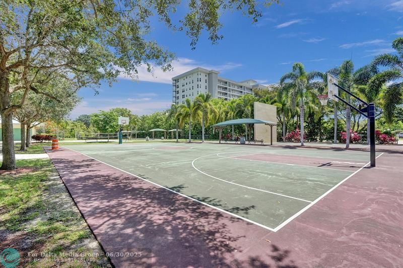 806 Cypress Grove Lane, Unit 412, Pompano Beach, FL 33069 Photo