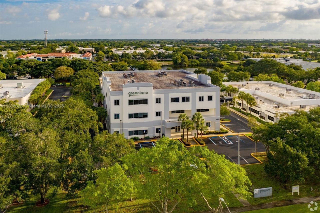 1095 NW Broken Sound Pkwy Nw, Boca Raton, FL 33487 Photo