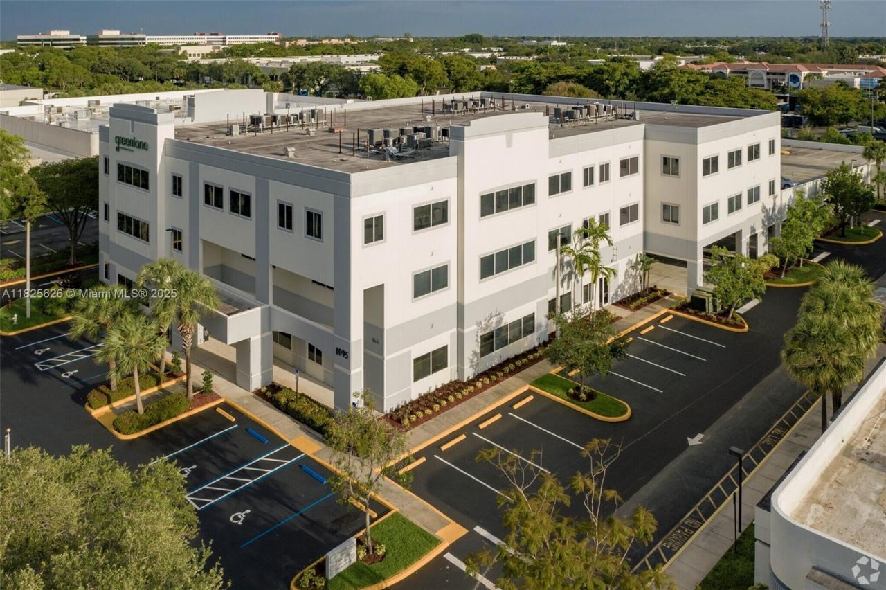 1095 NW Broken Sound Pkwy Nw, Boca Raton, FL 33487 Photo