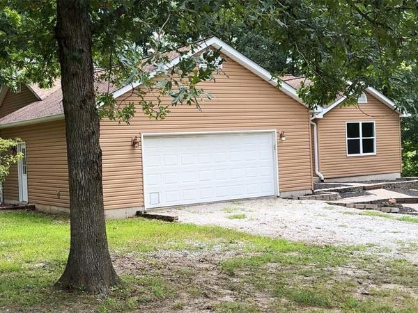 23920 Pike 268, Eolia, MO 63344