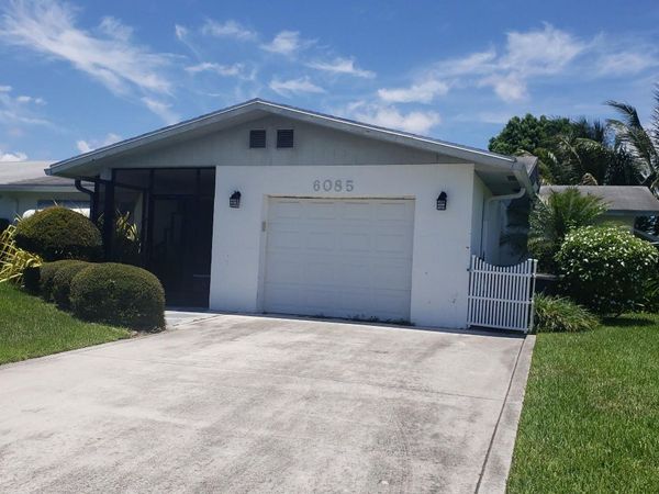 6085 Stanley Lane, Delray Beach, FL 33484