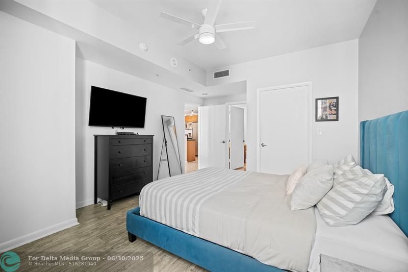 244 Biscayne Blvd, Unit 2210, Miami, FL 33132 Photo