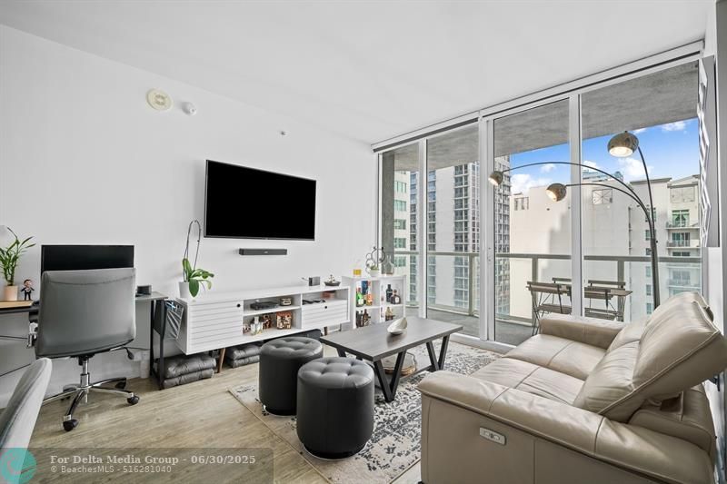 244 Biscayne Blvd, Unit 2210, Miami, FL 33132 Photo