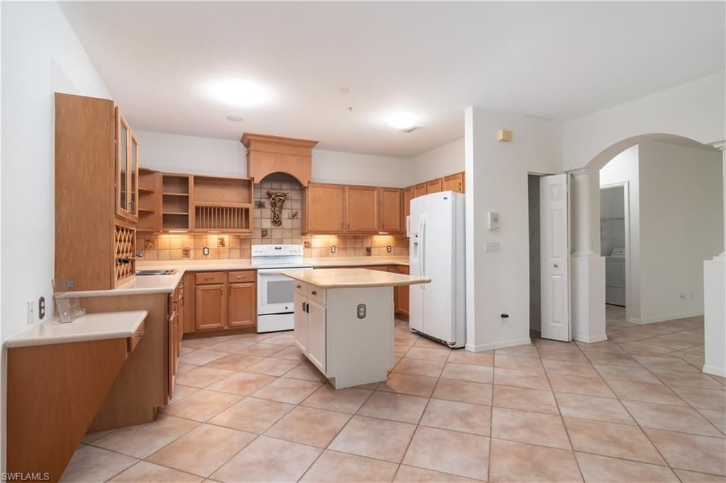 28060 Palmas Grandes Ln, Unit 205, Bonita Springs, FL 34135 Photo