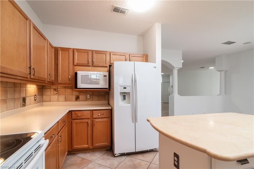 28060 Palmas Grandes Ln, Unit 205, Bonita Springs, FL 34135 Photo