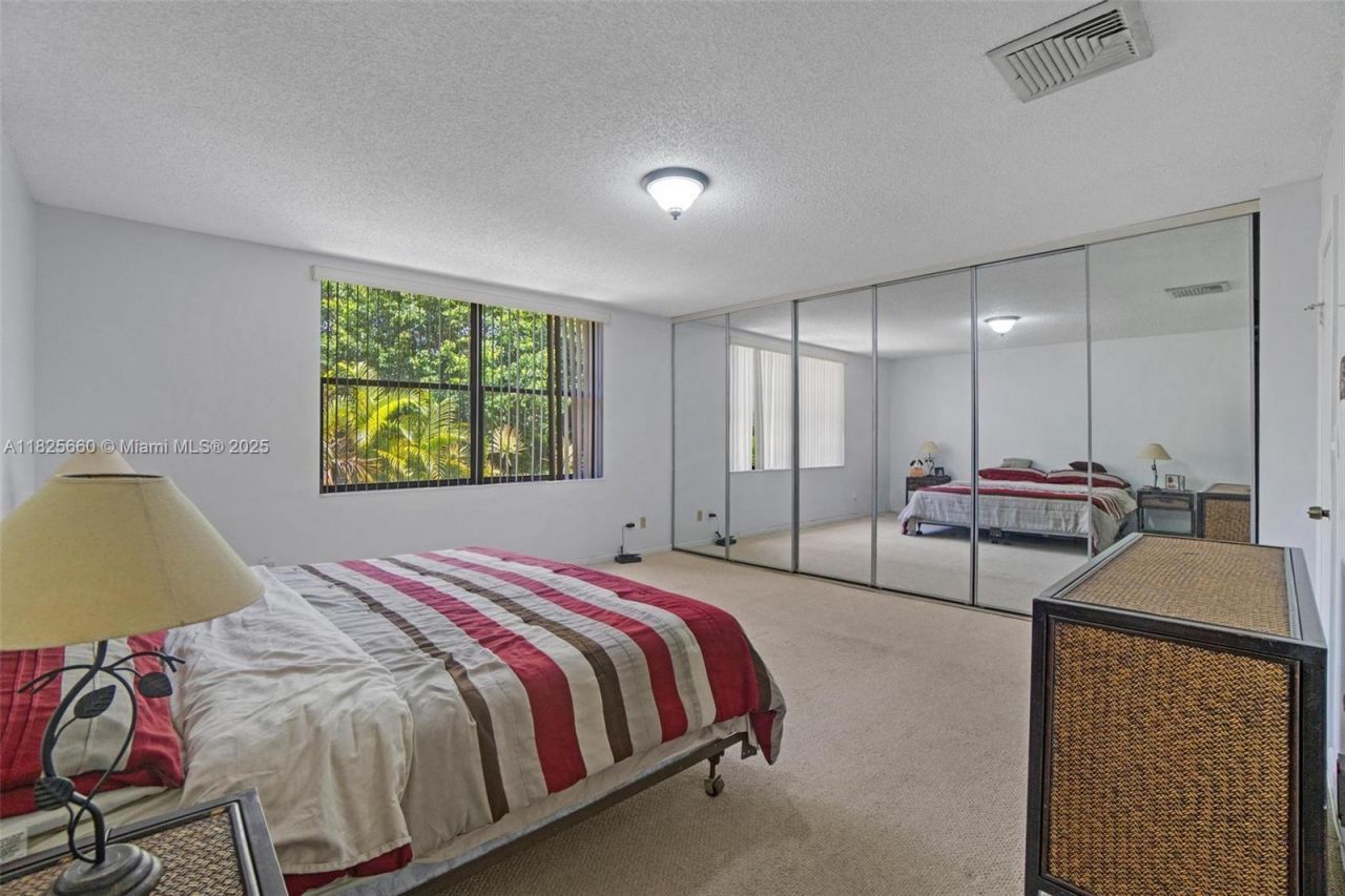 3538 Estepona Ave, Unit D-2, Doral, FL 33178 Photo