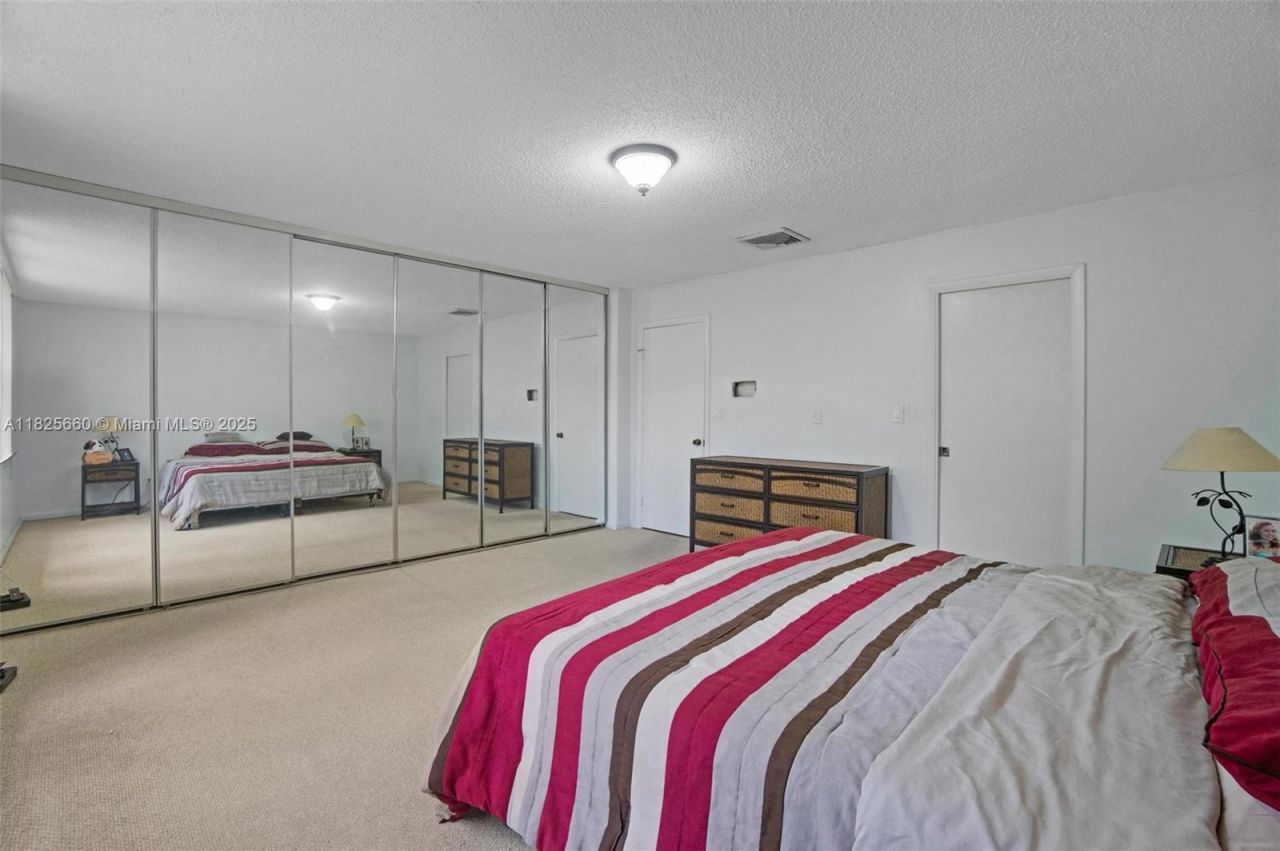 3538 Estepona Ave, Unit D-2, Doral, FL 33178 Photo