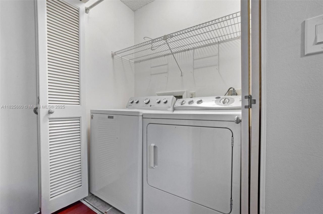 3538 Estepona Ave, Unit D-2, Doral, FL 33178 Photo