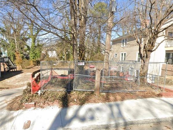 1053 M L King Jr Drive NW, Atlanta, GA 30314