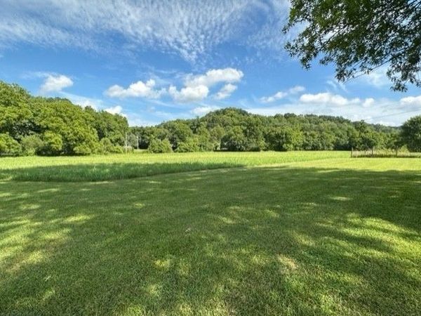 2244 Baptist Branch Rd, Mount Pleasant, TN 38474