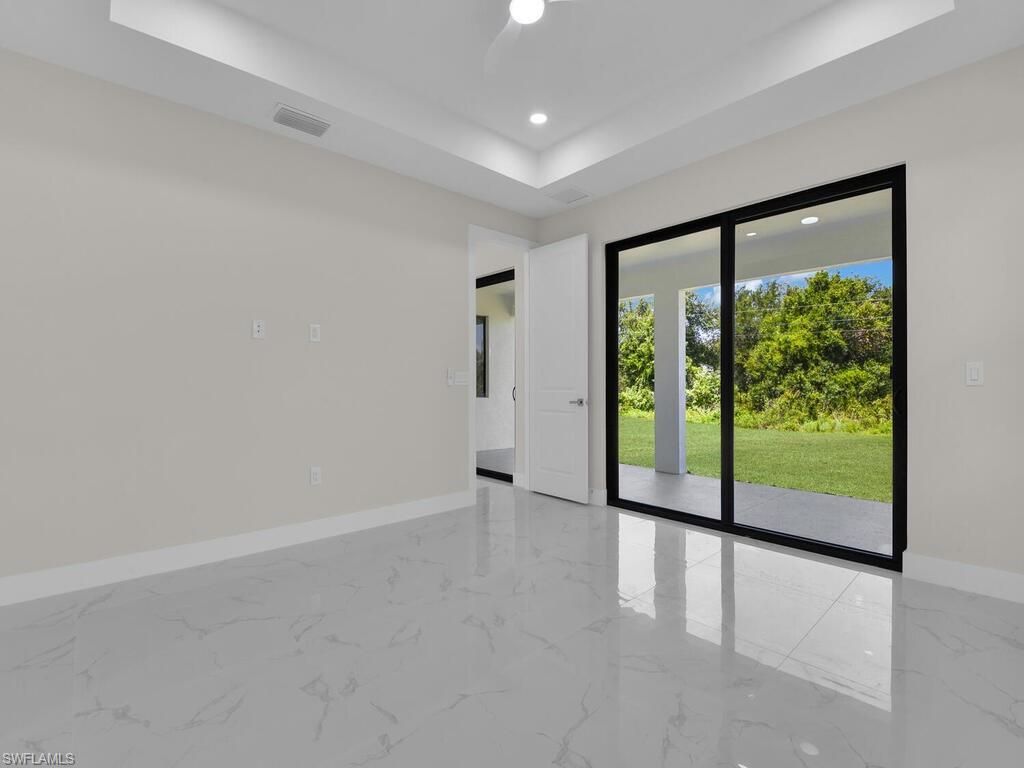 611 Lincoln Ave, Lehigh Acres, FL 33972 Photo