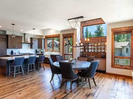 30 Lake Parkway, Unit 20, South Lake Tahoe, CA 96150 Photo