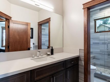 30 Lake Parkway, Unit 20, South Lake Tahoe, CA 96150 Photo