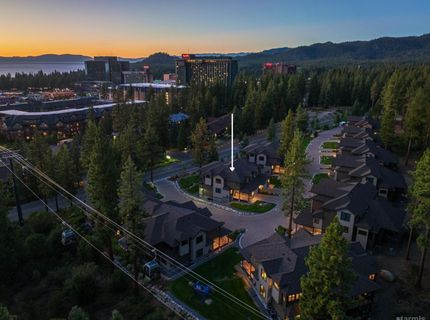 30 Lake Parkway, Unit 20, South Lake Tahoe, CA 96150 Photo
