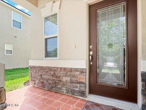 529 DEERCROFT Lane, Orange Park, FL 32065