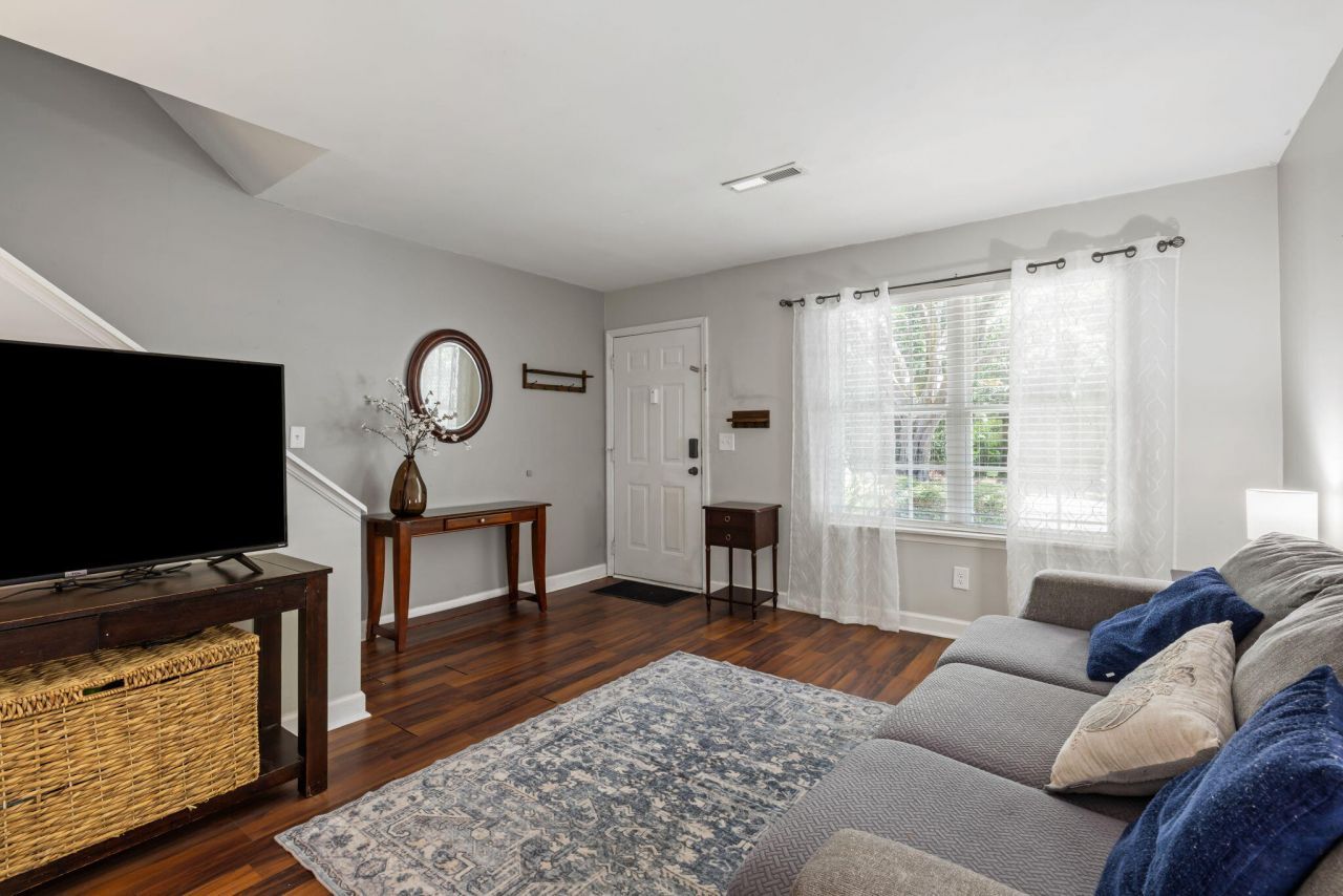 507 Stinson Drive Photo 4