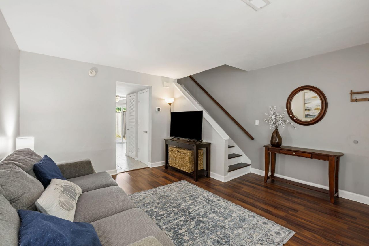 507 Stinson Drive Photo 5