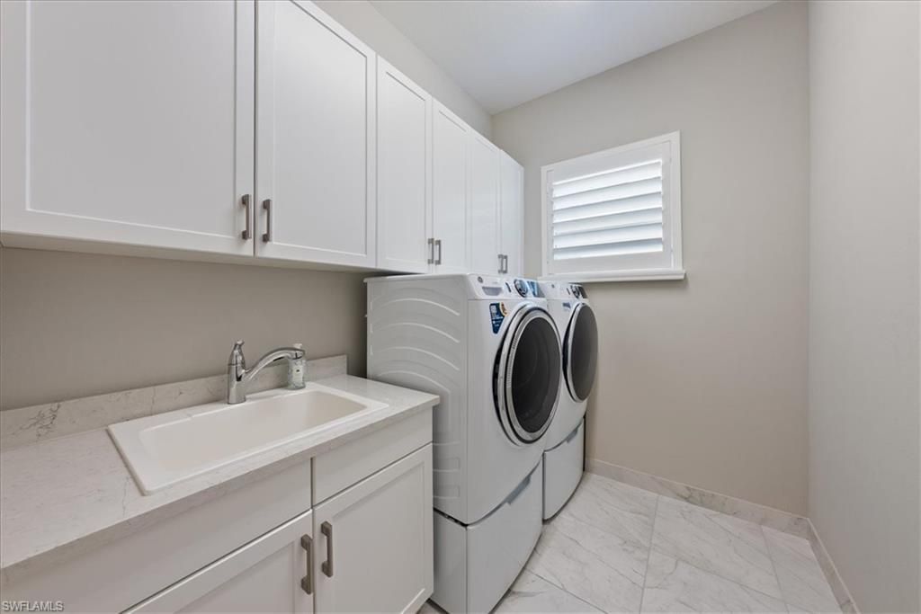 28646 Lobos Cir, Bonita Springs, FL 34135 Photo