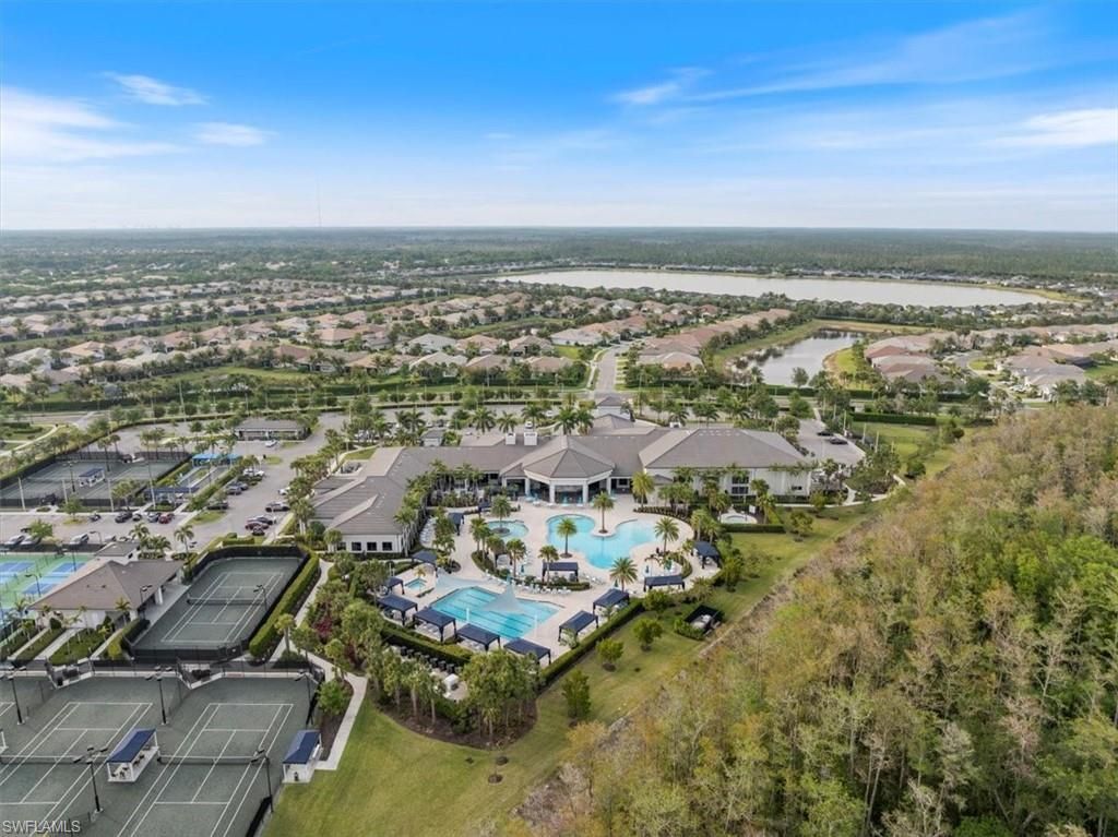 28646 Lobos Cir, Bonita Springs, FL 34135 Photo