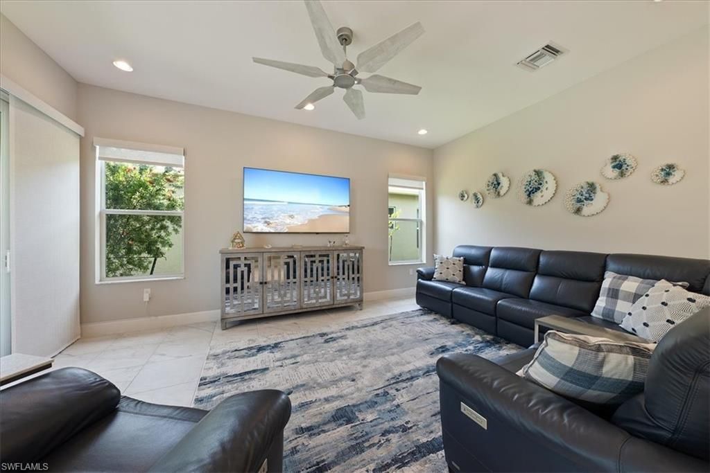 28646 Lobos Cir, Bonita Springs, FL 34135 Photo