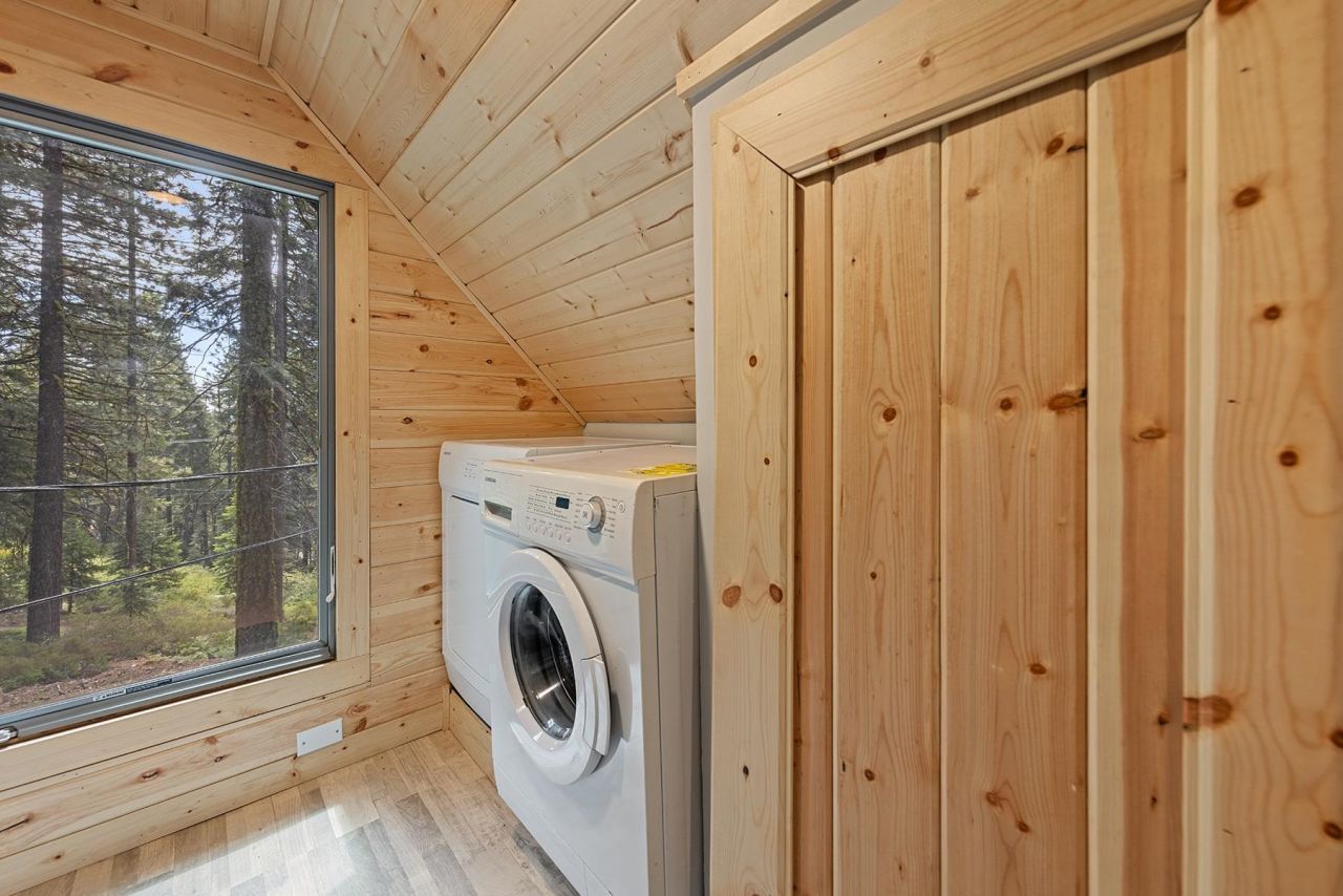 358 Twin Crags Road, Tahoe City, CA 96145 Photo