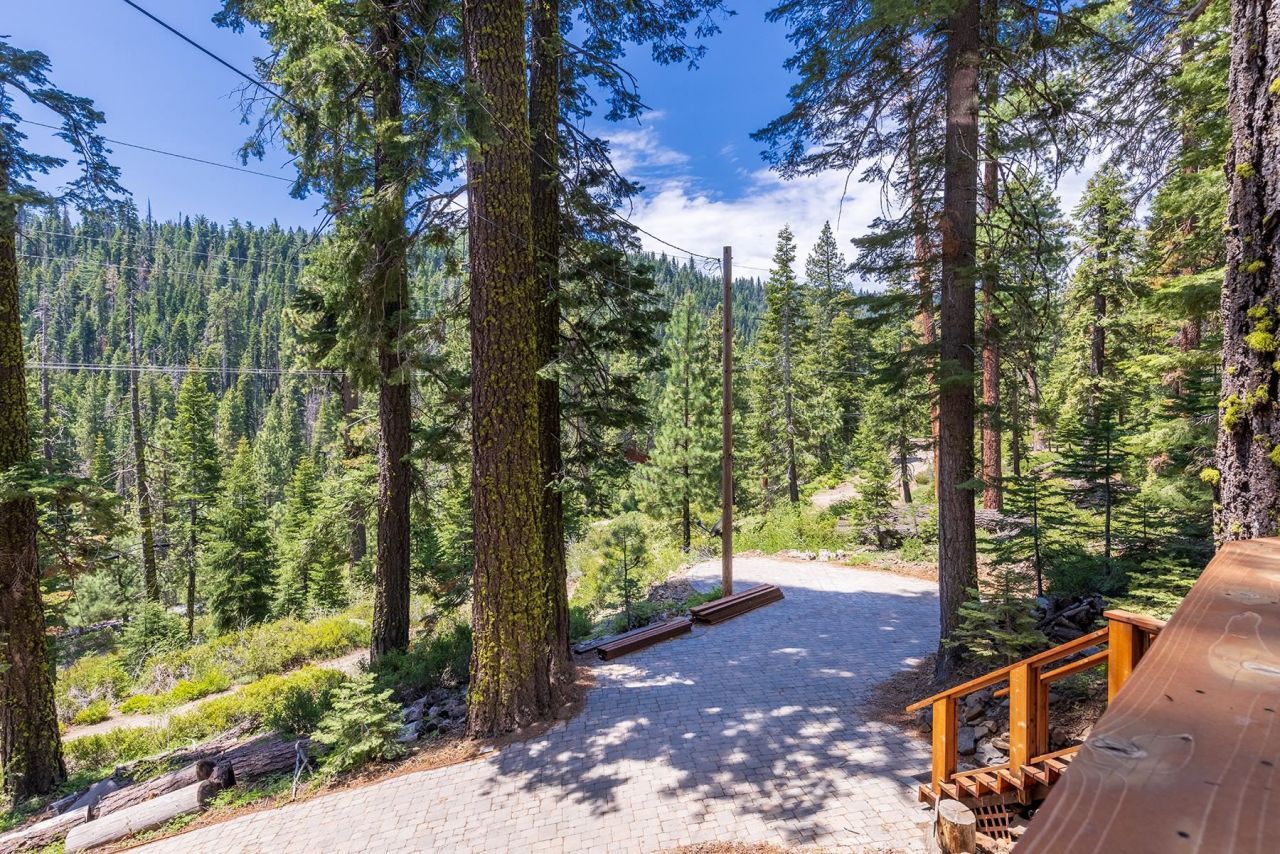 358 Twin Crags Road, Tahoe City, CA 96145 Photo