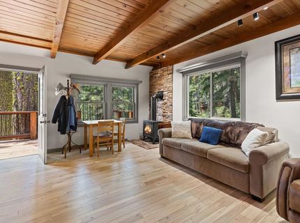 358 Twin Crags Road, Tahoe City, CA 96145 Photo
