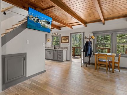 358 Twin Crags Road, Tahoe City, CA 96145 Photo