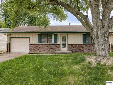 2230 SW 14th Street, Lincoln, NE 68522