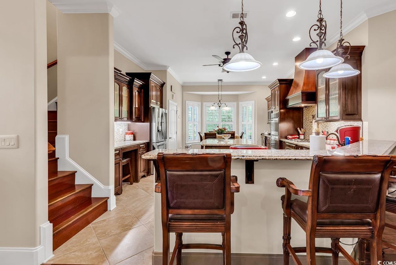 487 Trestle Way Photo 8