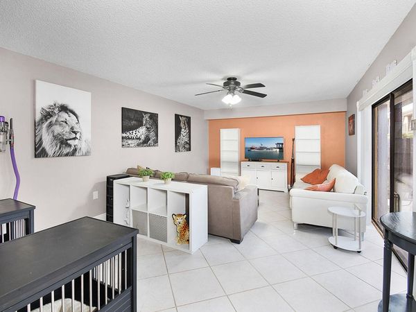 1117 11th Way, West Palm Beach, FL 33407